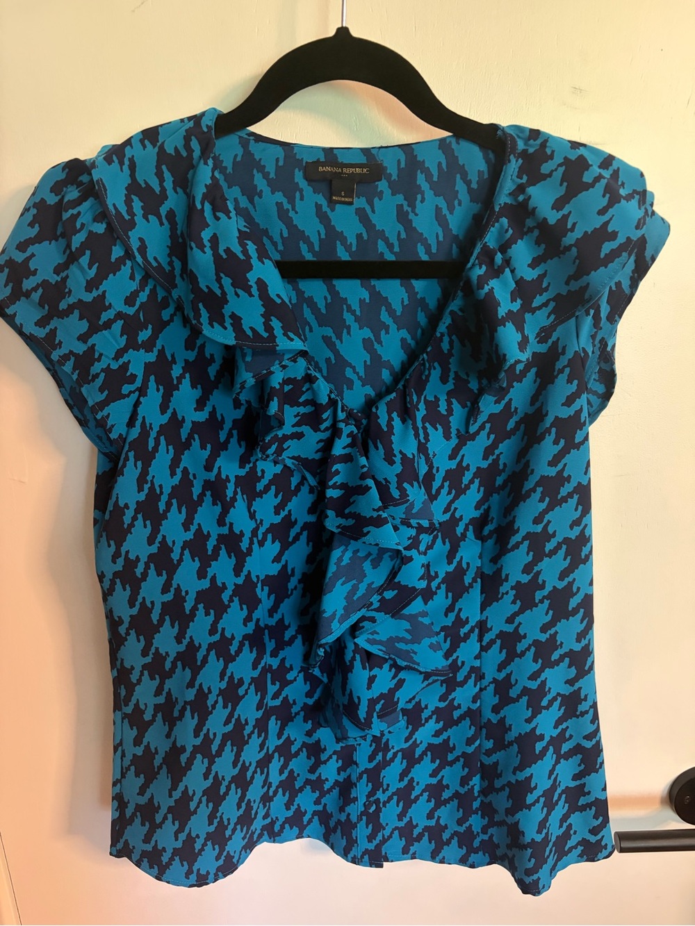 Banana Republic Teal and Black Houndstooth Ruffle Cap-Sleeve Blouse